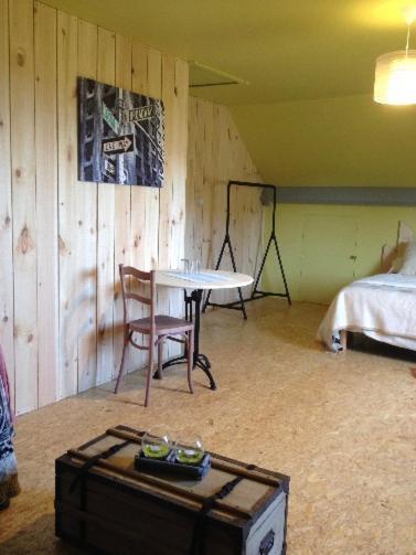 Chambres Chez L'Habitant Couvin Ngoại thất bức ảnh