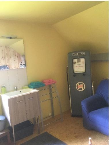Chambres Chez L'Habitant Couvin Ngoại thất bức ảnh