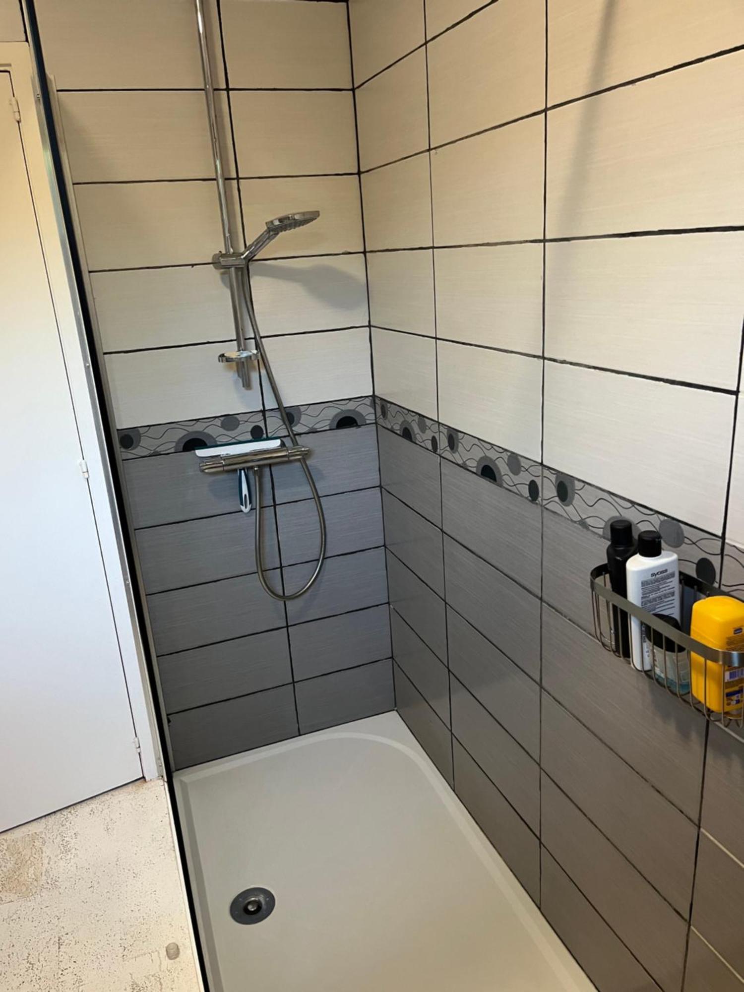 Chambres Chez L'Habitant Couvin Ngoại thất bức ảnh